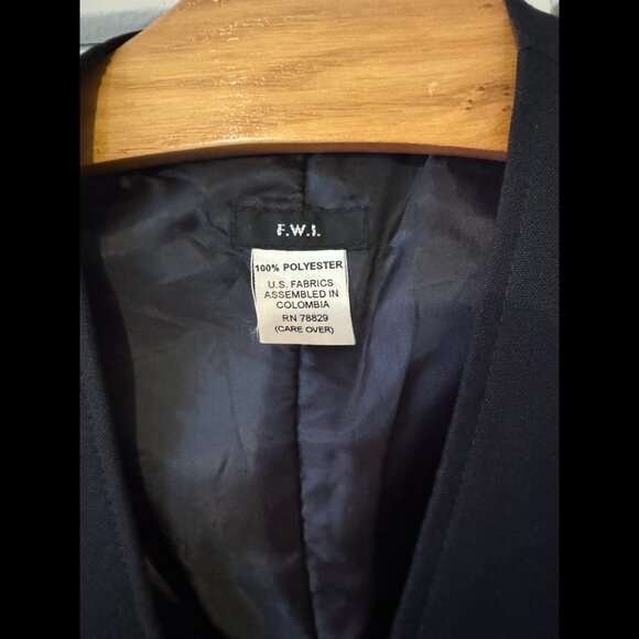F.W.I. Black Poly Formal Dress Vest | 5 button | 2 pocket | Medium (42R) - Picture 4 of 8